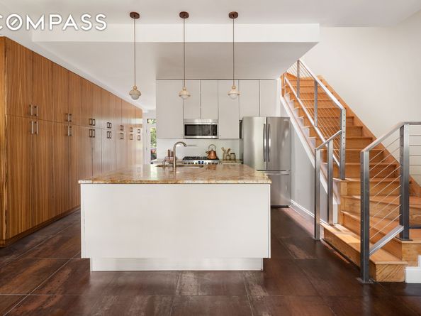 221 Prospect Place, Brooklyn NY 11238