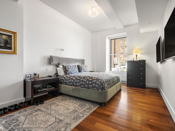 15 East 26th Street 13F, New York NY 10010