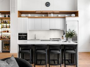 27-28 Thomson Avenue 304, Queens NY 11101