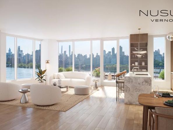 30-55 Vernon Boulevard 6P, Queens NY 11102