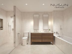 30-55 Vernon Boulevard 6P, Queens NY 11102