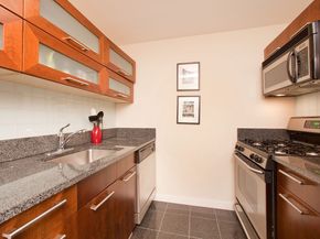 121 East 23rd Street 5F, New York NY 10010