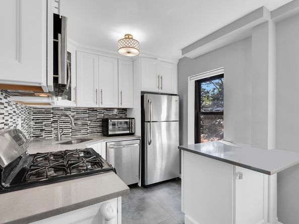 1265 Shore Parkway 2C, Brooklyn NY 11214