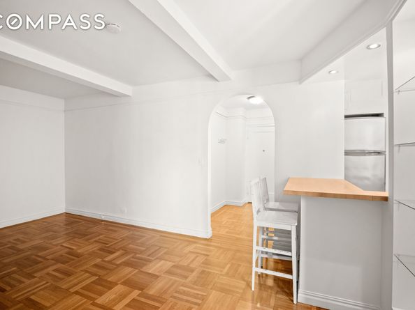 235 West End Avenue 12H, New York NY 10023