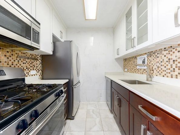 62-54 97th Place 11A, Queens NY 11374