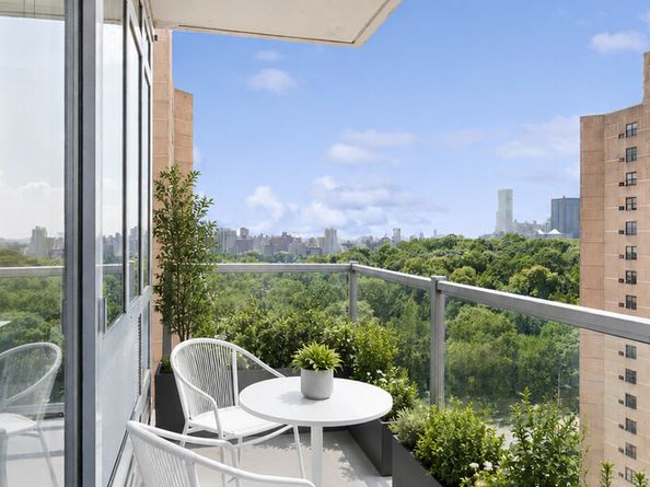 321 West 110th Street 12C, New York NY 10026