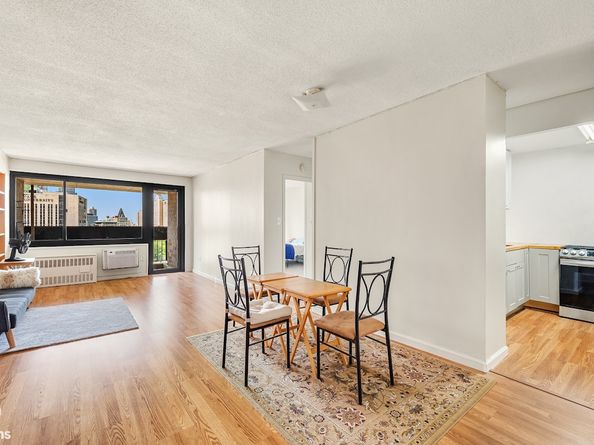 333 Pearl Street 21H, New York NY 10038