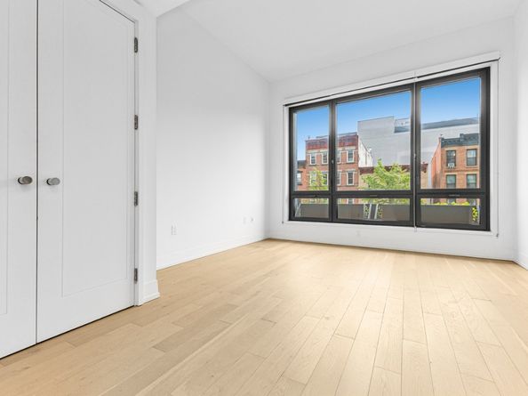 550 Vanderbilt Avenue 212, Brooklyn NY 11238