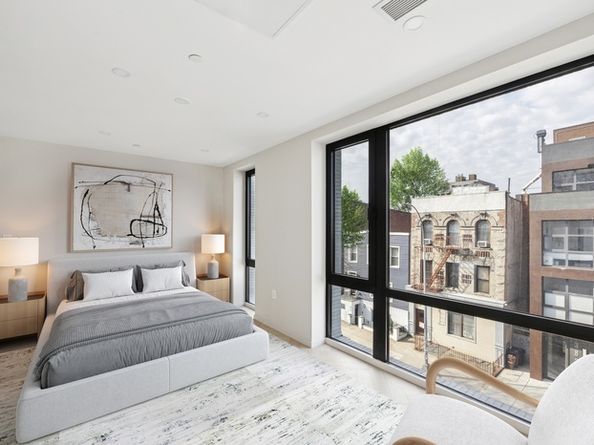 390 Manhattan Avenue 3, Brooklyn NY 11211