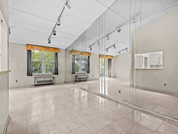 10106 4th Avenue 26E, Brooklyn NY 11209