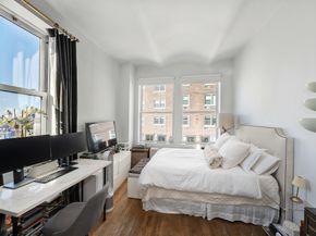 9 Barrow Street 7B, New York NY 10014