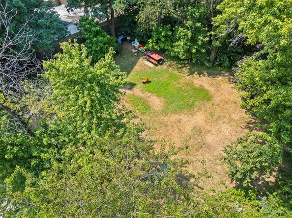 525 West 238th Street 1L, Bronx NY 10463