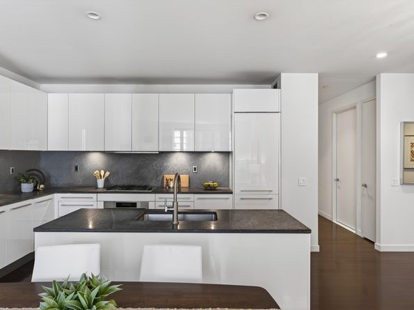 4 West 21st Street 7B, New York NY 10010