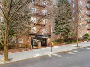 67-30 Clyde Street 6G, Queens NY 11375