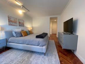 90 East End Avenue 6B, New York NY 10028