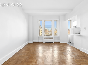 24 5th Avenue 831, New York NY 10011