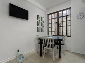 211 East 35th Street 3F, New York NY 10016