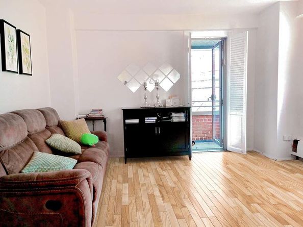 572 Grand Street G604, New York NY 10002