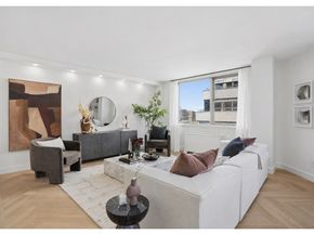 200 East 58th Street 18A, New York NY 10022