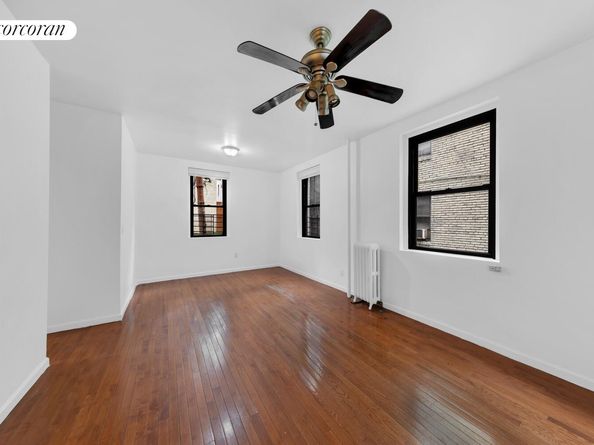 21-28 35th Street 1H, Queens NY 11105