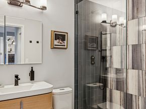 275 Greenwich Street 11D, New York NY 10007