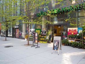 275 Greenwich Street 11D, New York NY 10007