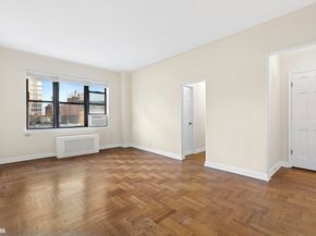 140 East 95th Street 5C, New York NY 10128