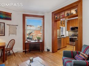 127 West 82nd Street 8A, New York NY 10024