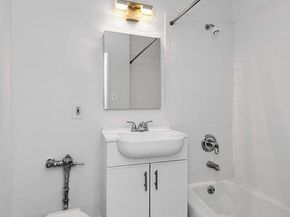 419 East 87th Street 1A, New York NY 10128