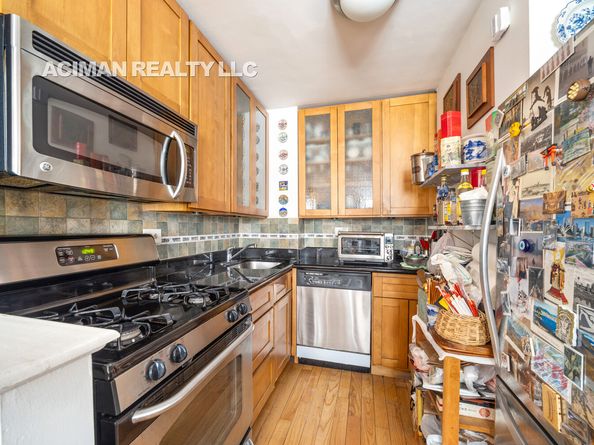 220 Manhattan Avenue 1F, New York NY 10026