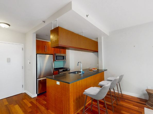 2-40 51st Avenue 2N, Queens NY 11101