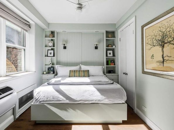 64 East 94th Street 1G, New York NY 10128