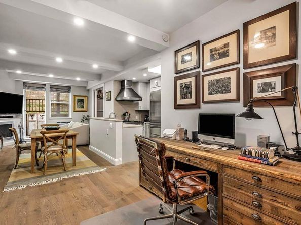 64 East 94th Street 1G, New York NY 10128