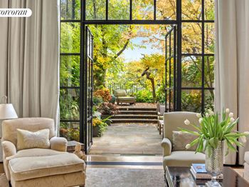 7 Beekman Place