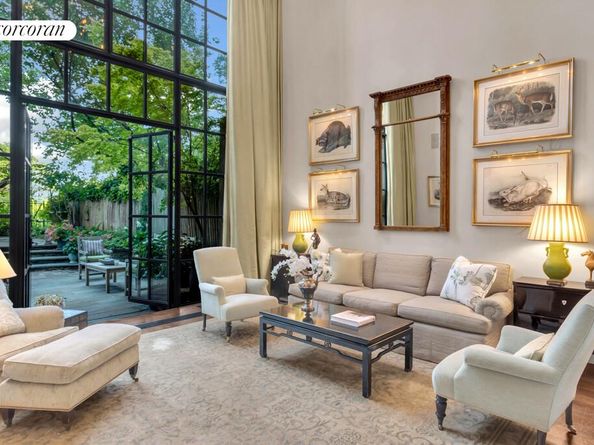 7 Beekman Place 14, New York NY 10022