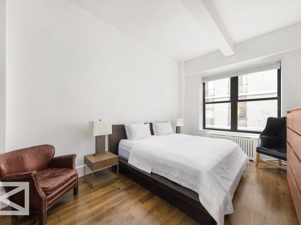 260 Park Avenue S 10I, New York NY 10010