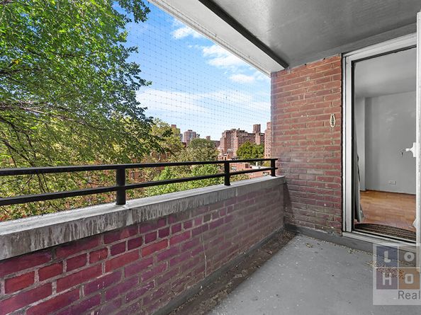 575 Grand Street E506, New York NY 10002