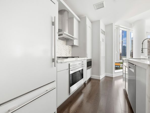 70 Little West Street 20B, New York NY 10280
