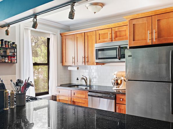 245 Bennett Avenue 3B, New York NY 10040
