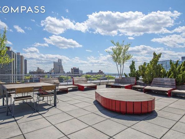 30 Main Street 10F, Brooklyn NY 11201