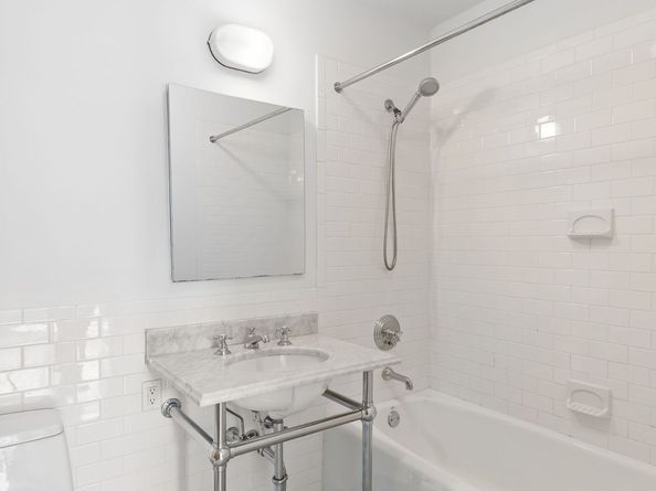 30 Main Street 10F, Brooklyn NY 11201