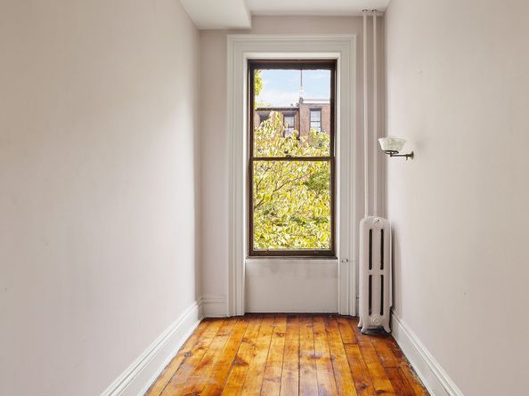 309 Vanderbilt Avenue, Brooklyn NY 11205
