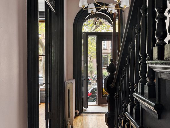 309 Vanderbilt Avenue, Brooklyn NY 11205