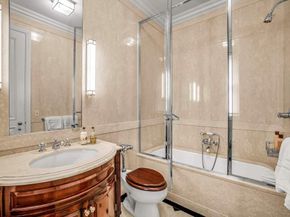 720 Park Avenue 10A, New York NY 10021