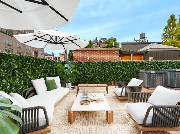 51 East 67th Street, New York NY 10065
