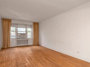 68-61 Yellowstone Boulevard 519, Queens NY 11375