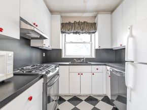 68-61 Yellowstone Boulevard 519, Queens NY 11375