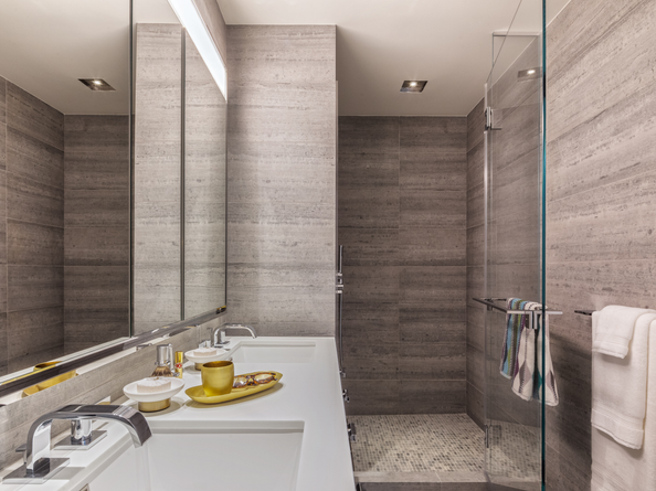 252 South Street 68C, New York NY 10002