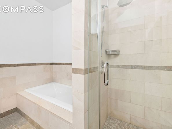 1 Hanson Place 15M, Brooklyn NY 11243