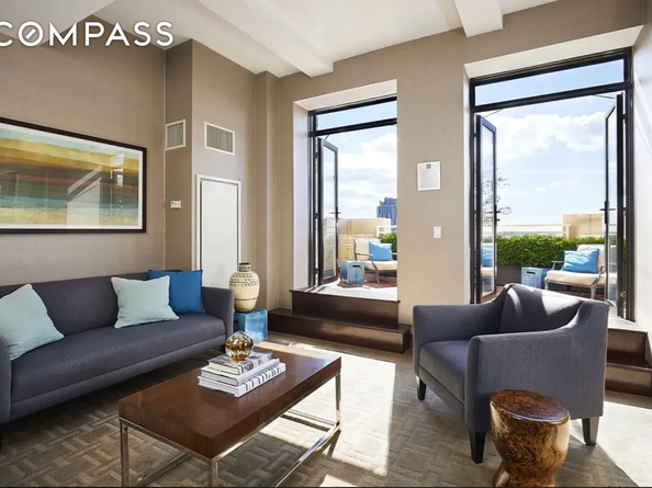 1 Hanson Place 15M, Brooklyn NY 11243